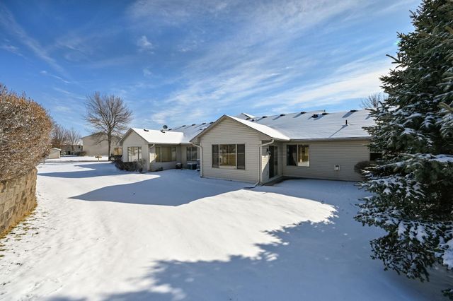 13605 Wellstead Drive, Rogers, MN 55374