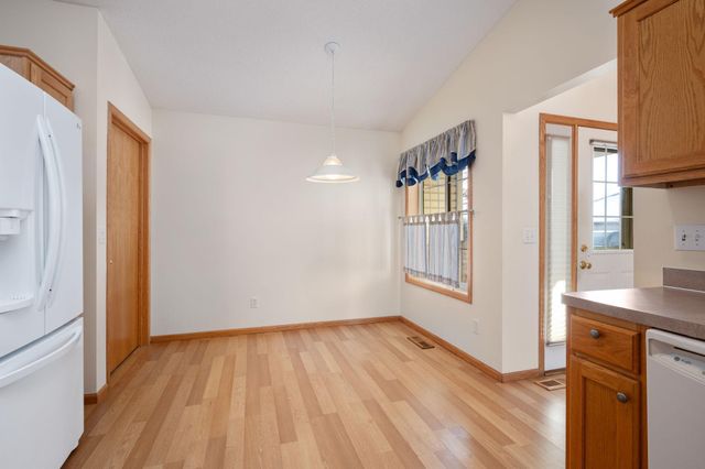 13605 Wellstead Drive, Rogers, MN 55374