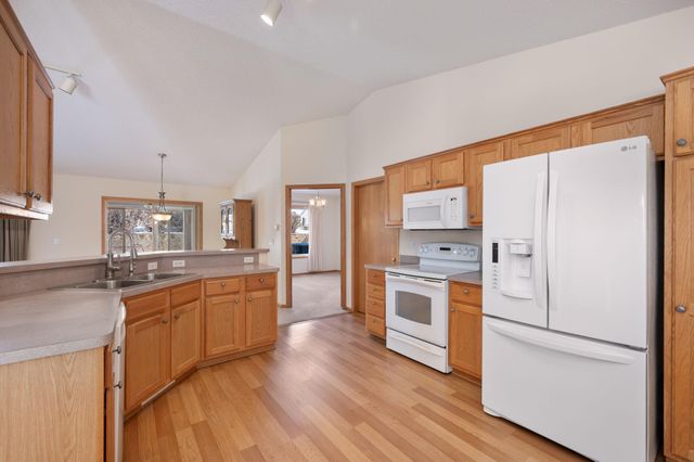 13605 Wellstead Drive, Rogers, MN 55374