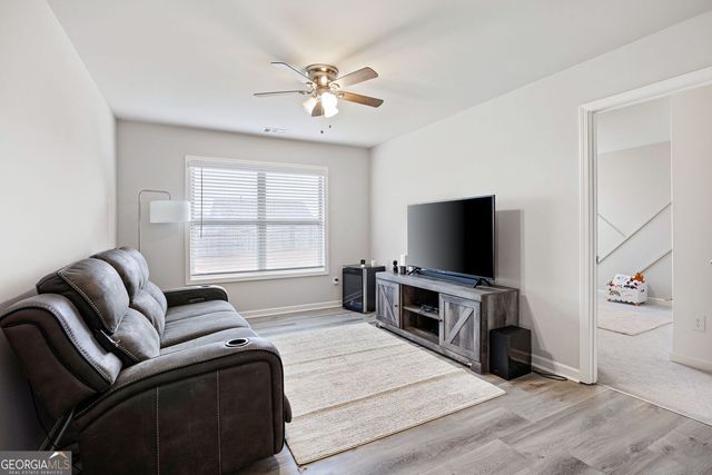 641 Little Bear Loop, Canton, GA 30114