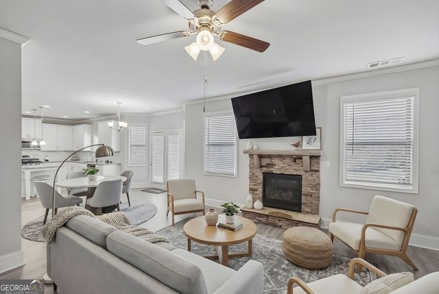 641 Little Bear Loop, Canton, GA 30114