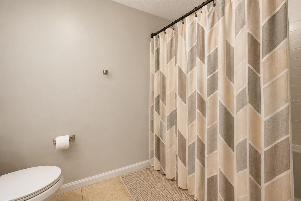 Image 22 of property listing at 4180 SW 131ST PLACE ROAD, Ocala, FL 34473