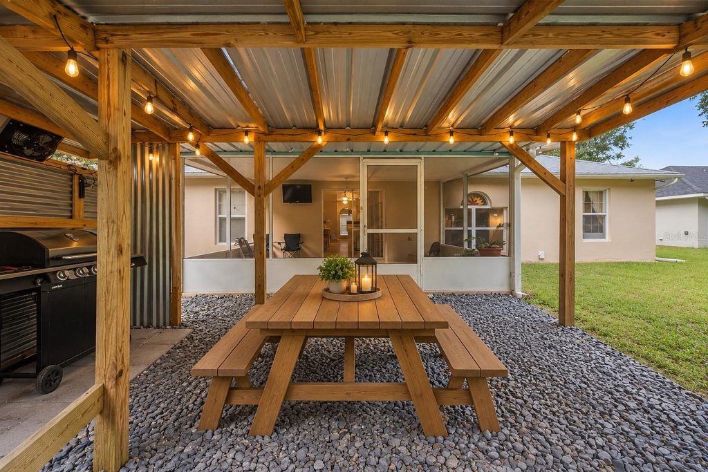 Image 29 of property listing at 4180 SW 131ST PLACE ROAD, Ocala, FL 34473
