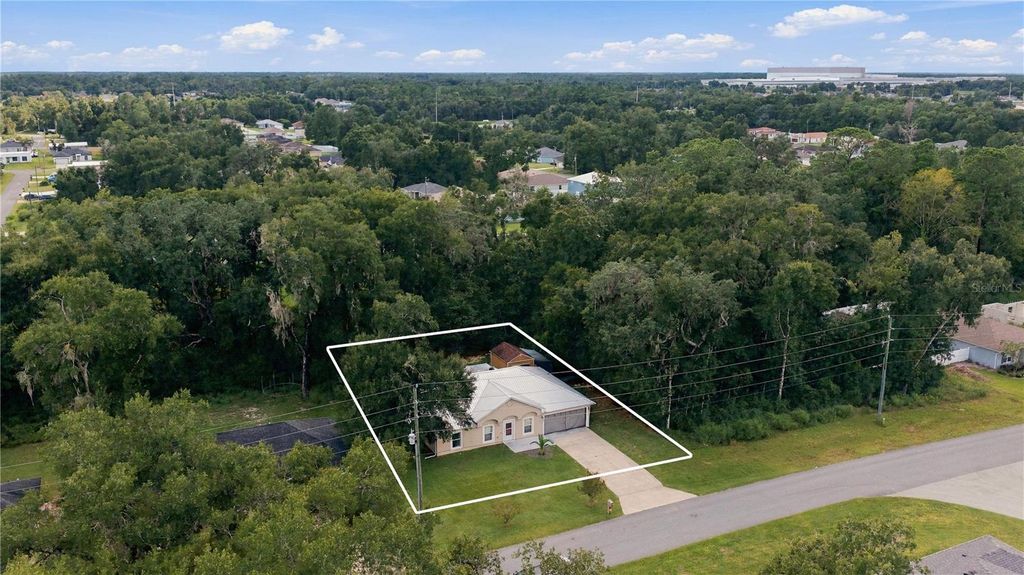 Image 37 of property listing at 4180 SW 131ST PLACE ROAD, Ocala, FL 34473