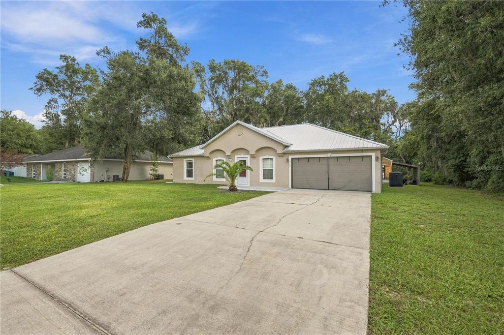 Image 39 of property listing at 4180 SW 131ST PLACE ROAD, Ocala, FL 34473