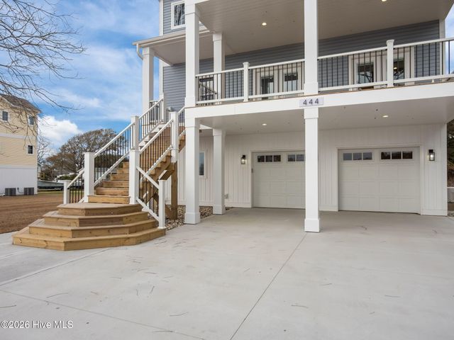 444 Pearson Circle, Newport, NC 28570
