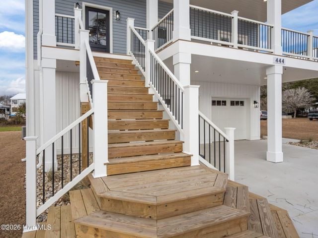 444 Pearson Circle, Newport, NC 28570