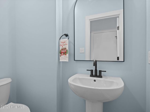 444 Pearson Circle, Newport, NC 28570