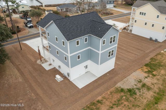 444 Pearson Circle, Newport, NC 28570