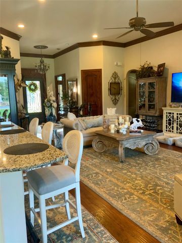 7545 Colton Lane, Pilot Point, TX 76258