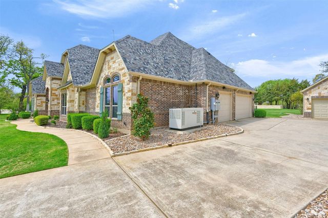 7545 Colton Lane, Pilot Point, TX 76258