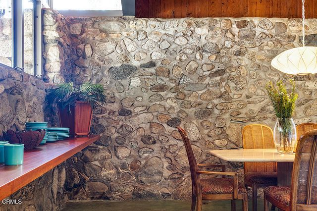 3740 Canyon Crest Road, Altadena, CA 91001