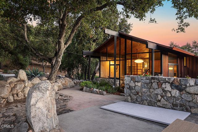 3740 Canyon Crest Road, Altadena, CA 91001