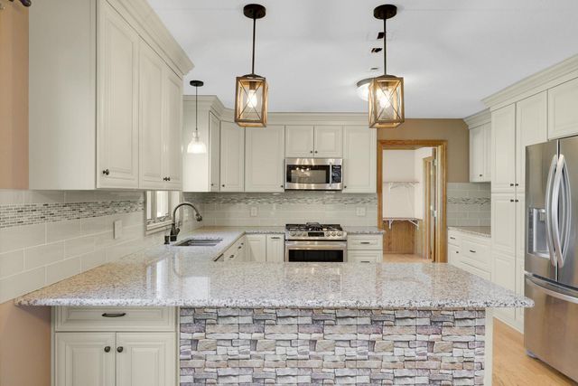 13432 Marigold Street NW, Andover, MN 55304