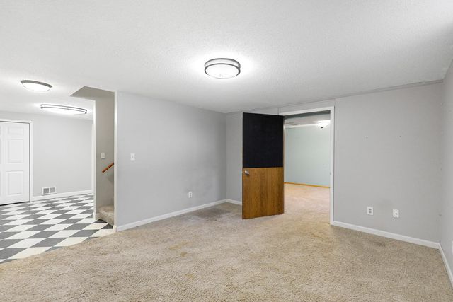 13432 Marigold Street NW, Andover, MN 55304