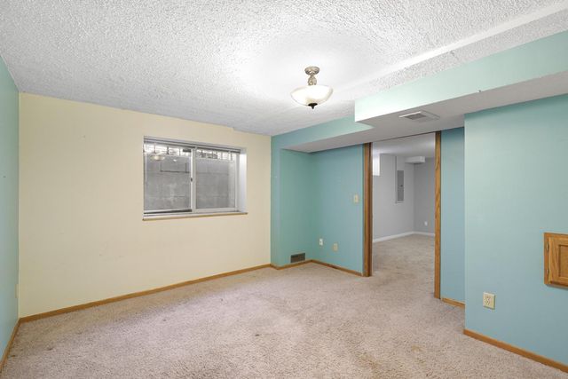 13432 Marigold Street NW, Andover, MN 55304