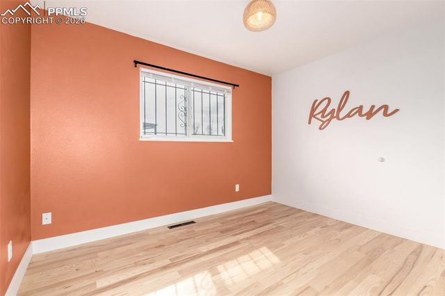 1418 Osgood Road, Colorado Springs, CO 80915