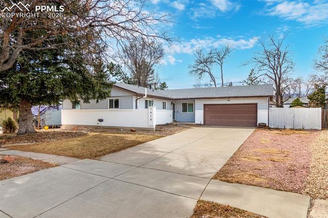 1418 Osgood Road, Colorado Springs, CO 80915
