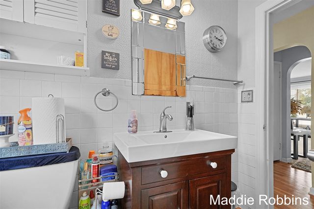 3835 Wilson Avenue, Grandville, MI 49418
