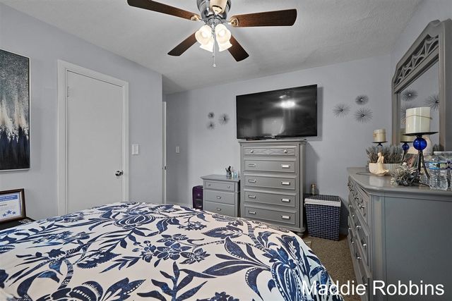 3835 Wilson Avenue, Grandville, MI 49418