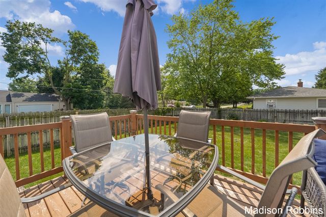 3835 Wilson Avenue, Grandville, MI 49418