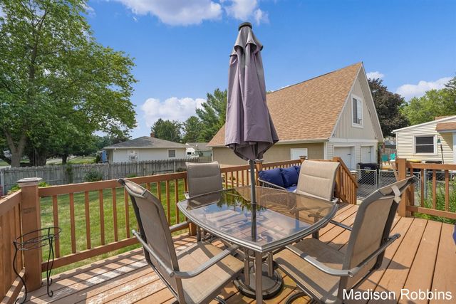 3835 Wilson Avenue, Grandville, MI 49418