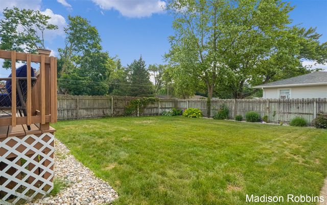 3835 Wilson Avenue, Grandville, MI 49418