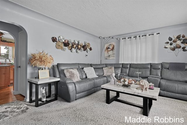 3835 Wilson Avenue, Grandville, MI 49418