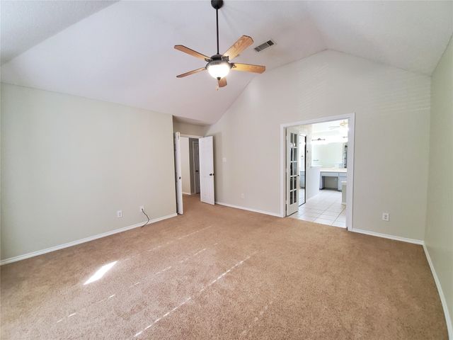 1040 Woodbriar Drive, Grapevine, TX 76051