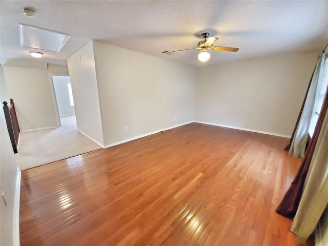 1040 Woodbriar Drive, Grapevine, TX 76051