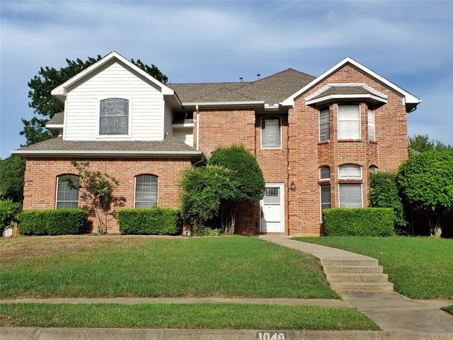 1040 Woodbriar Drive, Grapevine, TX 76051