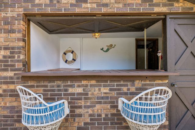 755 Utsi Rd, Estill Springs, TN 37330