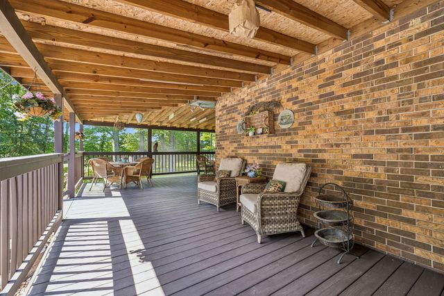 755 Utsi Rd, Estill Springs, TN 37330
