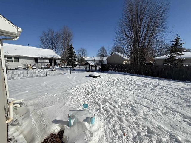 3608 S BERRYFIELD LANE, Appleton, WI 54915