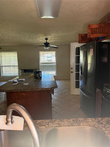 5934 Deerwood Drive, Conroe, TX 77306