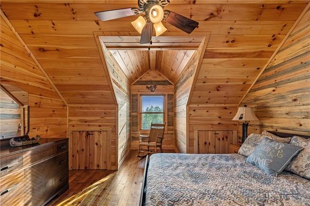 460 Wikle Drive, Ellijay, GA 30540