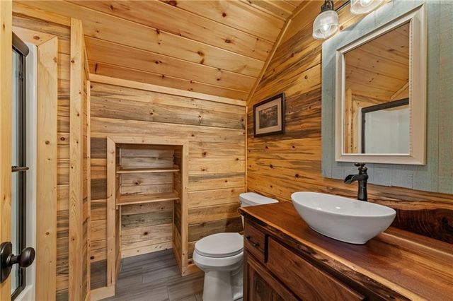 460 Wikle Drive, Ellijay, GA 30540