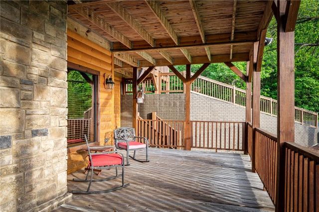 460 Wikle Drive, Ellijay, GA 30540