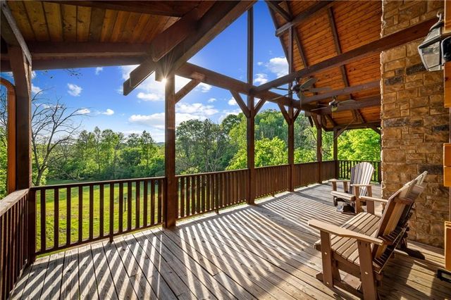 460 Wikle Drive, Ellijay, GA 30540
