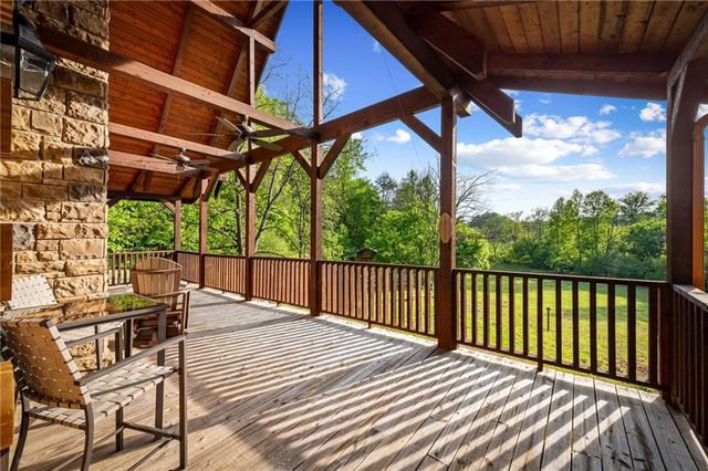 460 Wikle Drive, Ellijay, GA 30540