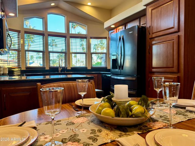 128 E AZTEC Boulevard 214, Mesa, AZ 85205