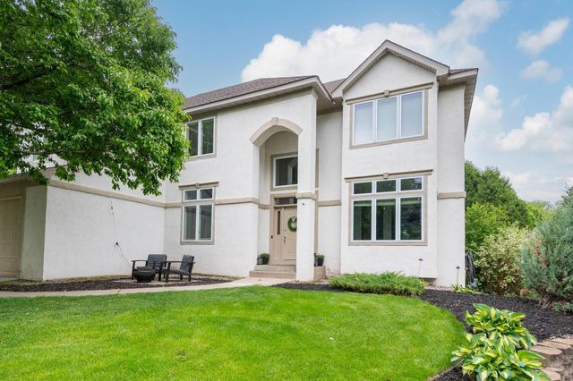 7423 Fawn Hill Road, Chanhassen, MN 55317