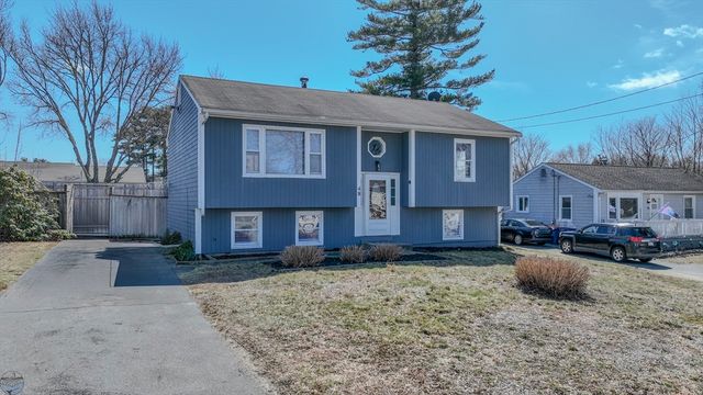 48 Irene St, New Bedford, MA 02745
