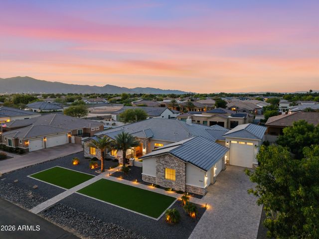 18206 W SAN MIGUEL Court, Litchfield Park, AZ 85340