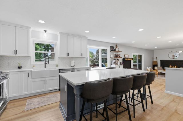 2636 Ridge Lane, Mounds View, MN 55112