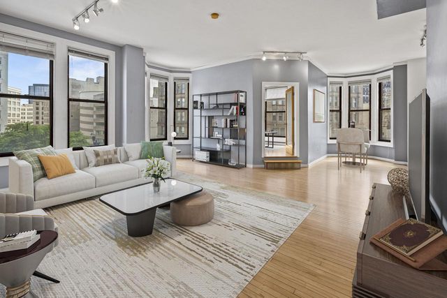 108 W Wells STREET #4D, Milwaukee, WI 53203