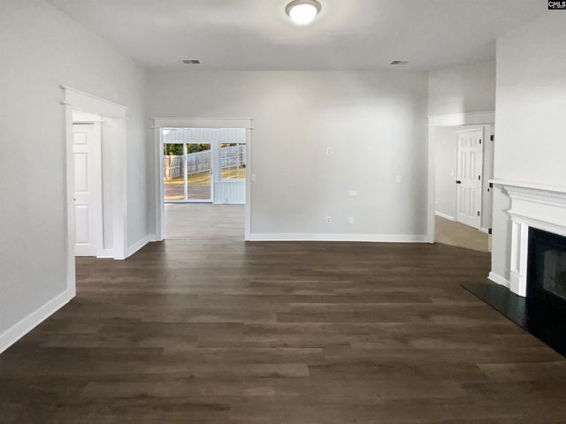 21 Twin Oaks Circle, Columbia, SC 29209