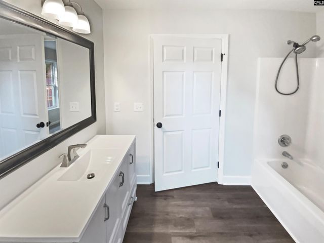 21 Twin Oaks Circle, Columbia, SC 29209