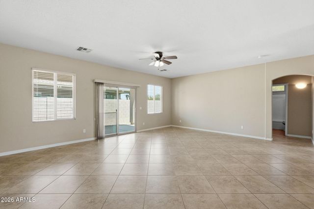3220 E GLENEAGLE Drive, Chandler, AZ 85249