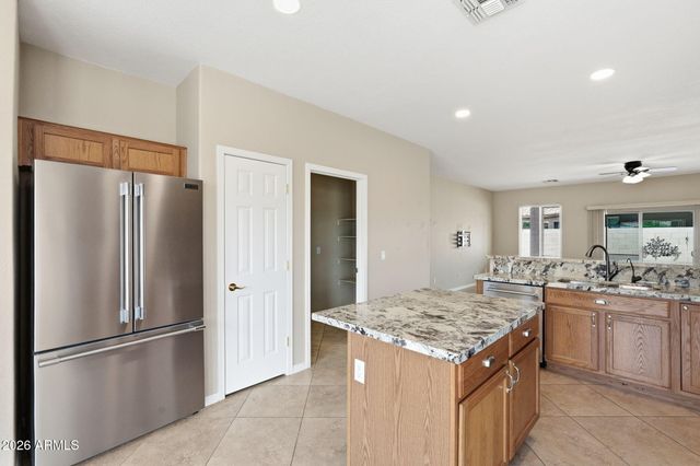 3220 E GLENEAGLE Drive, Chandler, AZ 85249